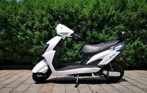 都說電動(dòng)車鋰電池好，為什么沒有完全替代鉛酸電池？